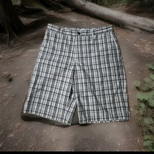 Adidas Athletic Golf Hiking Camping Active Wear Gray Plaid Men's Shorts Size 32